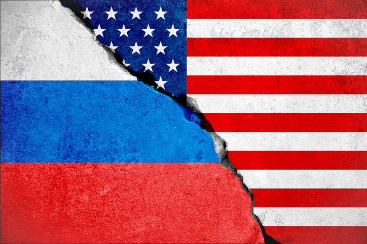 US_russia_flags.jpg