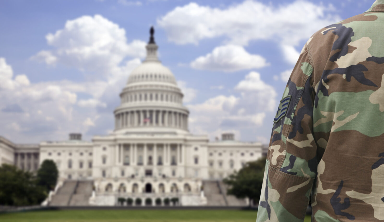 Military soldier in front of U.S. capitol