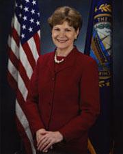 Jeanne Shaheen Photo 